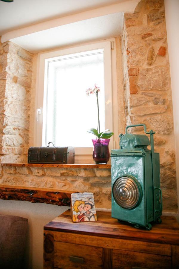 Apartment Lucy Lu Σπλιτ Εξωτερικό φωτογραφία